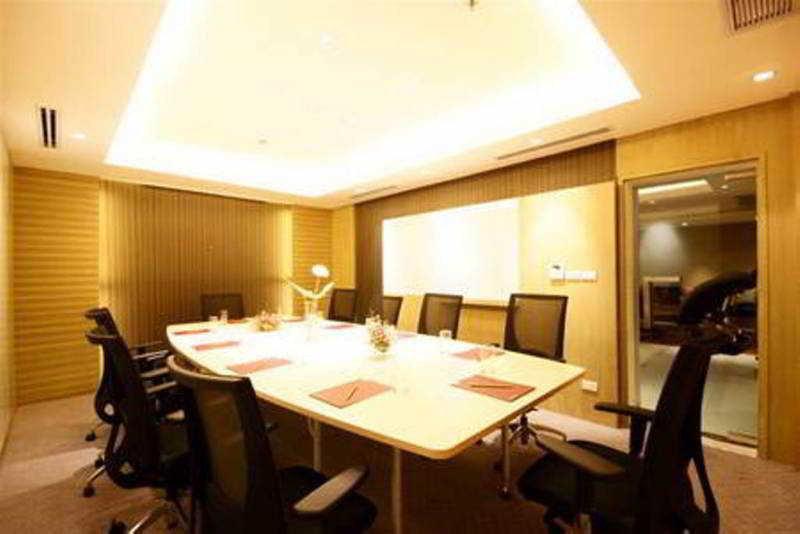 Hi Residence, Bangkok Bagian luar foto