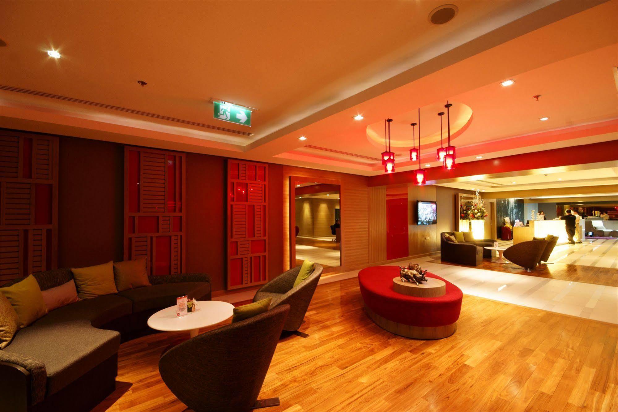 Hi Residence, Bangkok Bagian luar foto