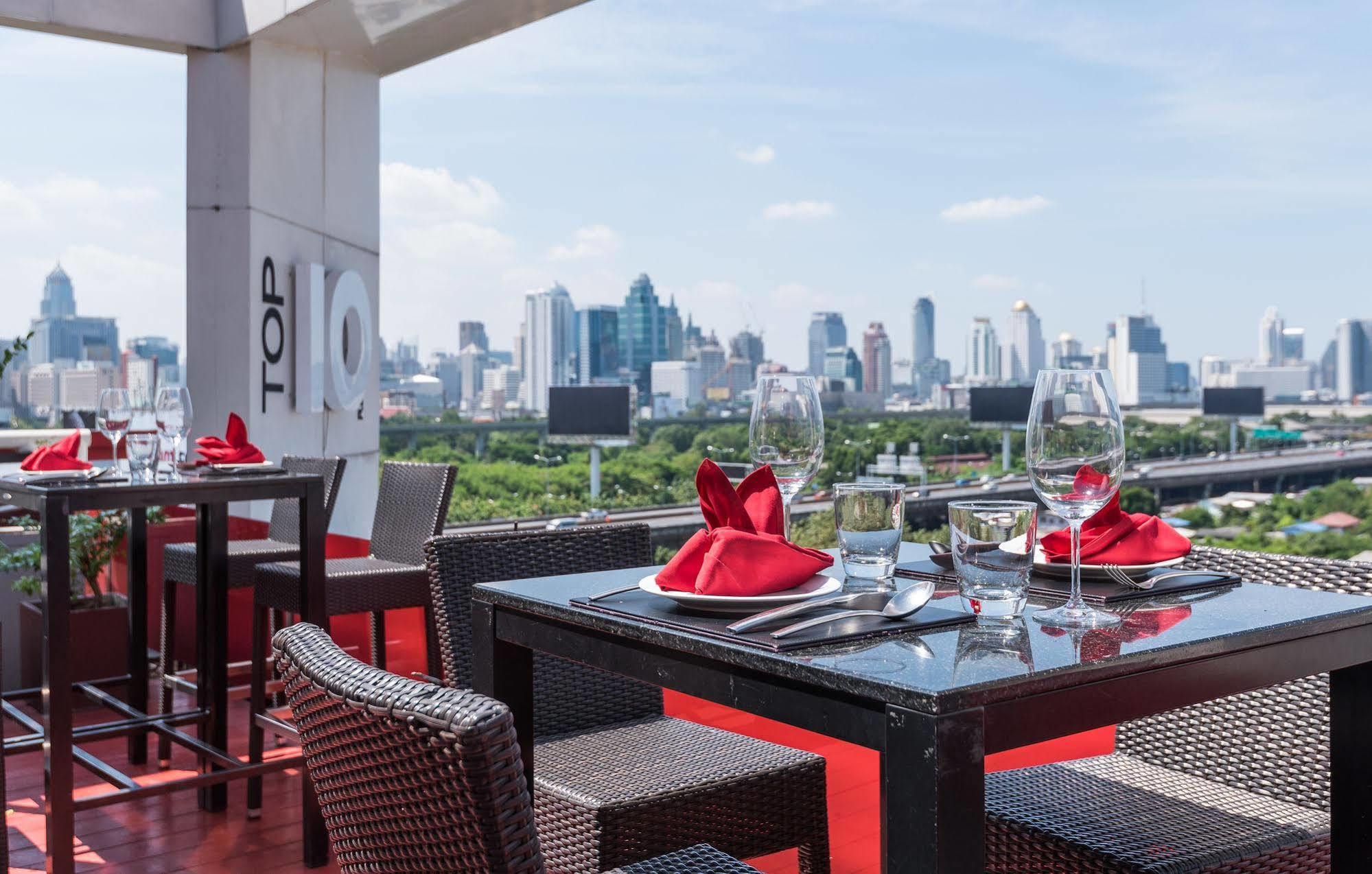Hi Residence, Bangkok Bagian luar foto